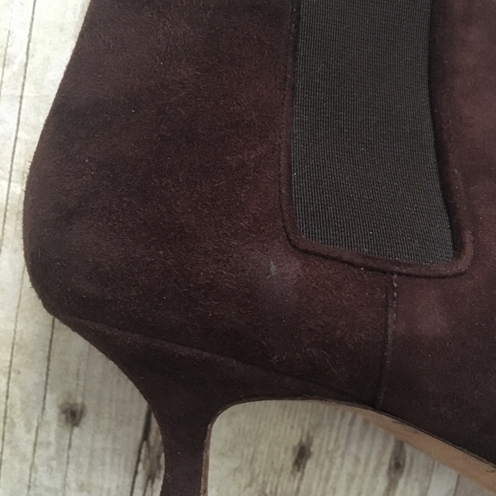 MANOLO BLAHNIK Brown Suede Stiletto Ankle Booties - Picture 5 of 8